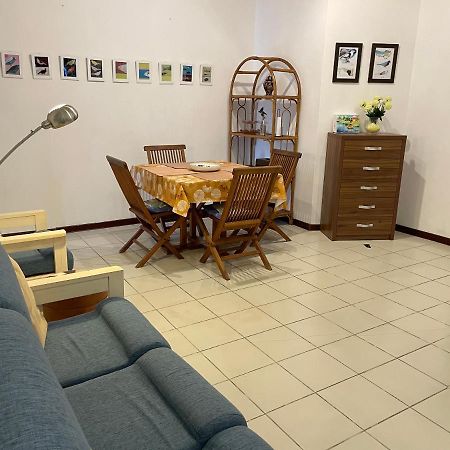 Private Apartment Wakin Residence, City Centre, Πορ-Λουί Εξωτερικό φωτογραφία