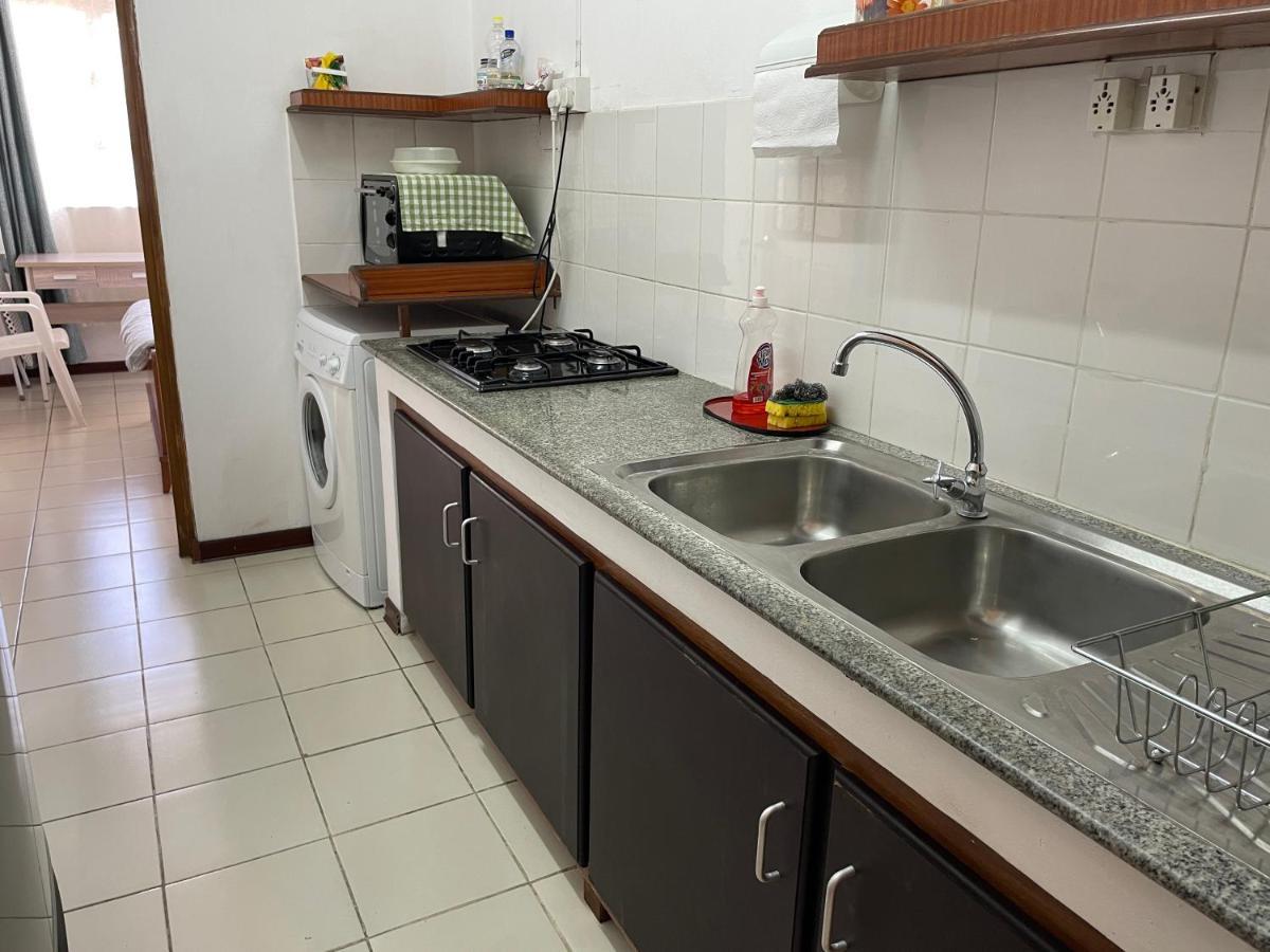 Private Apartment Wakin Residence, City Centre, Πορ-Λουί Εξωτερικό φωτογραφία